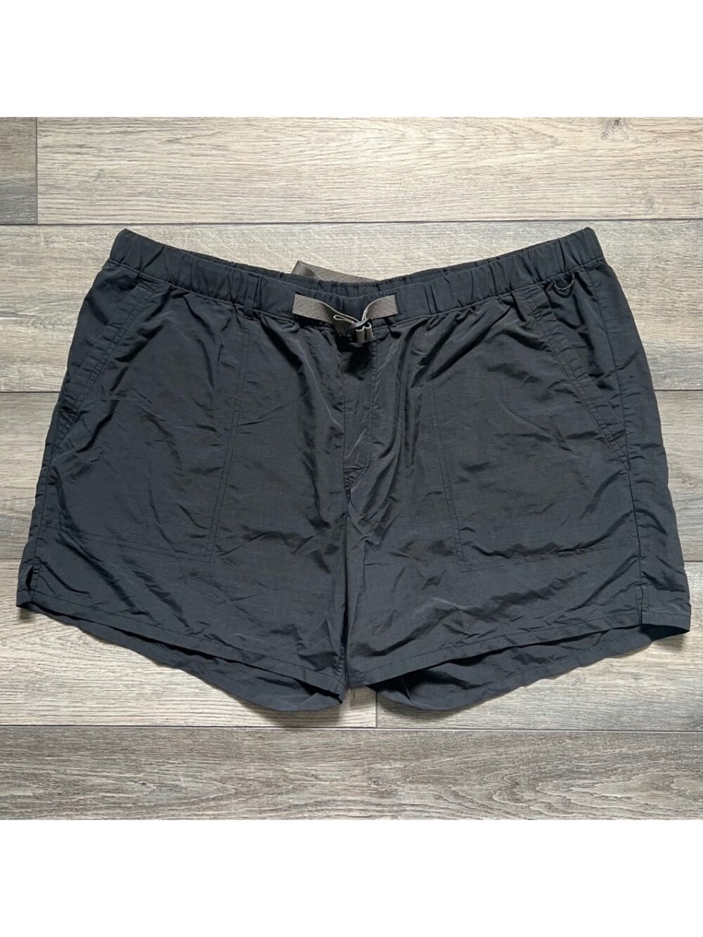 REI Men's 2XL Trail Shorts Black Elastic Waist Belted Pockets Hiking Outdoors
